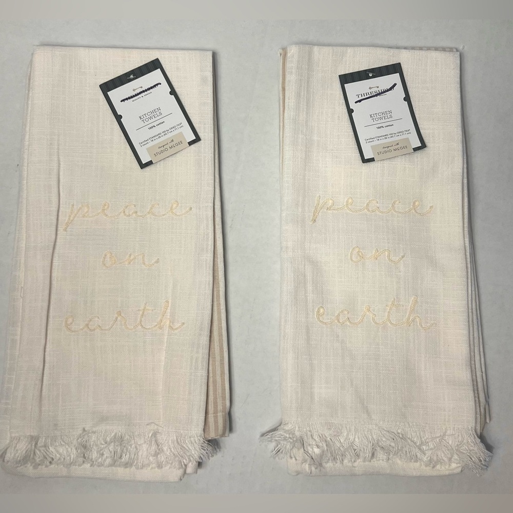 Threshold Target Studio McGee Kitchen Towels Christmas Holiday NWT Peace Earth